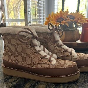 Coach Brown Lace Up Boots with Cream Fur Trim